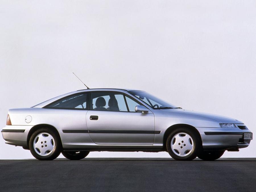  Opel Calibra 2.0i 16V 1990 года  (фото 8 из 23)